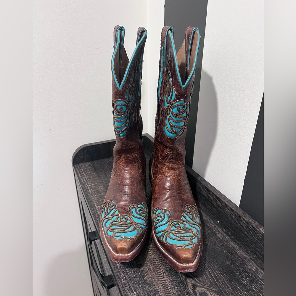 Ariat women’s boots